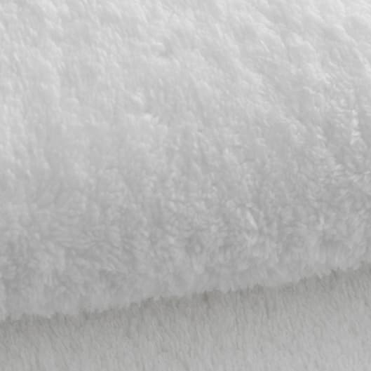 4 Brazilian Wax Pass at Unforgettable Luxury Wax in College Station, TX